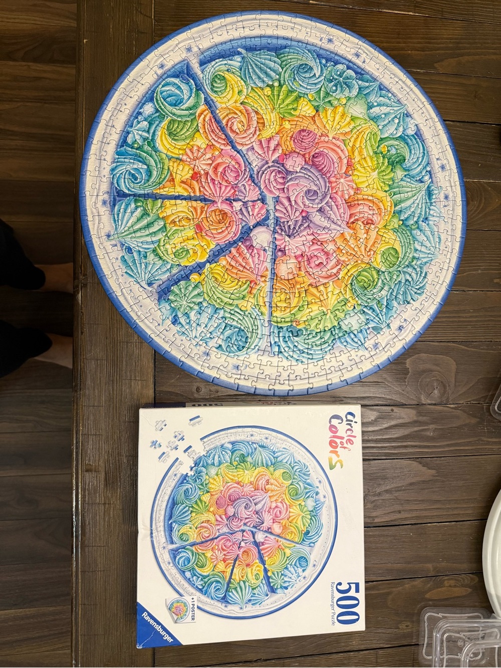 🧩 Ravensburger Circle of Colors Round Rainbow Swirl Puzzle